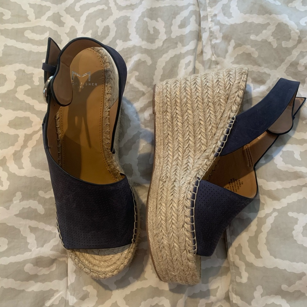 Marc Fisher espadrilles